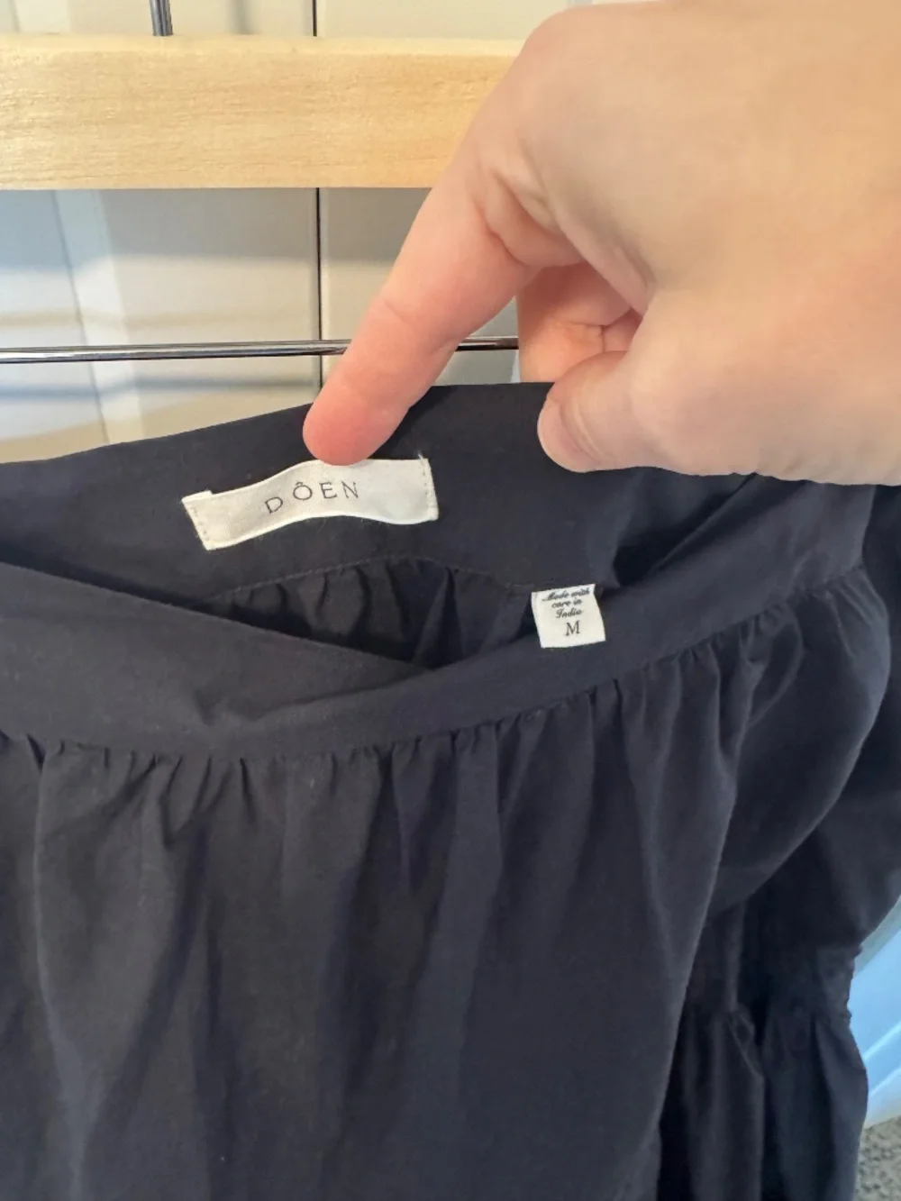 Doen Sebastiane Skirt Size M Black - Picture 4 of 7